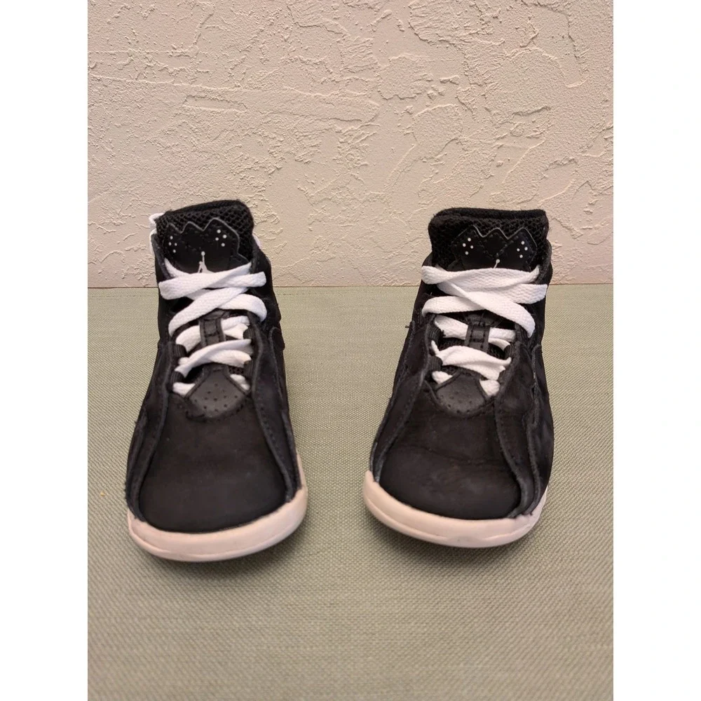 Kids Jordan True Flight‎ Black White Shoes Toddler Size 9C